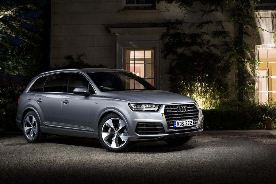  Audi Q7 TDI Quattro S-Line (4M) 2015 года  (UK) (фото 17 из 40)
